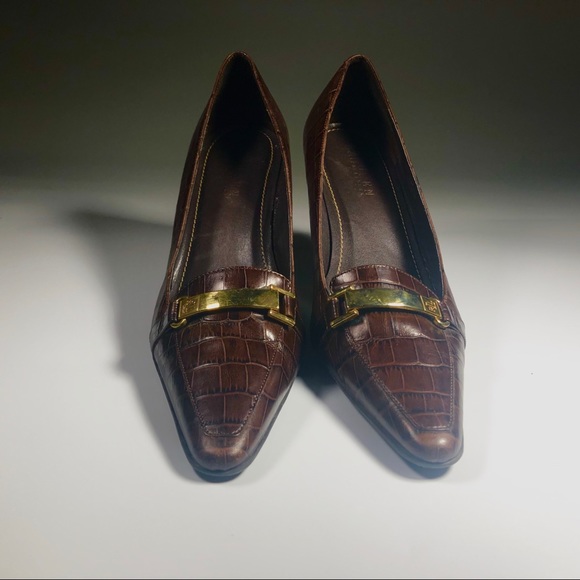 Lauren Ralph Lauren Brown Pump Alligator Print - Picture 2 of 8
